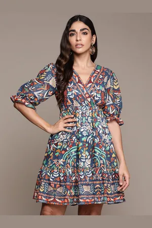 Buy Shanaya Kapoor in Black Floral Print Halter Short Dress Online - Label  Ritu Kumar India Store View
