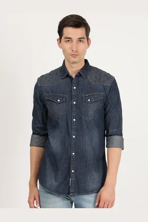 Wrangler Men Faded Cotton Denim Casual Shirt