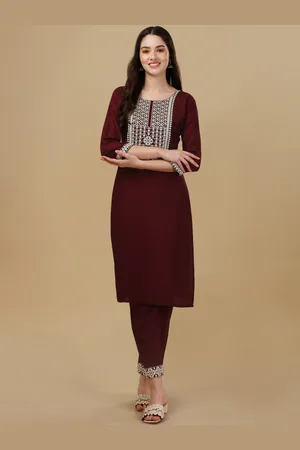 GUFRINA Women Embroidered Thread Work Kurta with Trousers