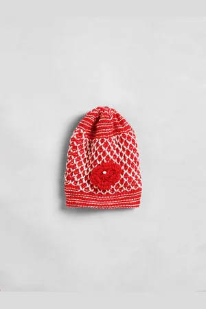 EL REGALO Women Self Design Acrylic Beanie