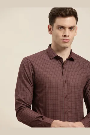 Invictus Men Maroon Estilo Slim Fit Textured Checked Formal Shirt