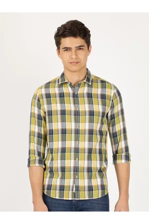 Wrangler Men Tartan Checks Cotton Casual Shirt