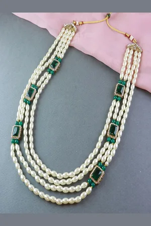 I Jewels Men Gold-Toned & Green Gold-Plated Dulha Moti Necklace