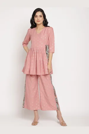 Ahalyaa Printed V-Neck Kurti With Palazzos