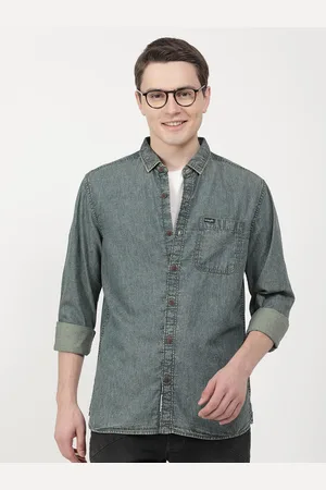 Wrangler Men Faded Cotton Denim Casual Shirt