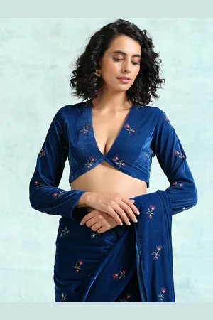 trueBrowns Women Blue Embroidered Velvet Saree Blouse
