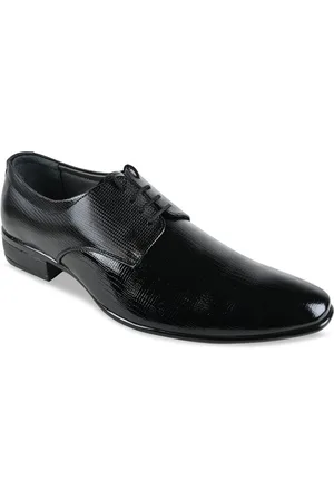 Regal Men Textured Leather Formal Oxfords