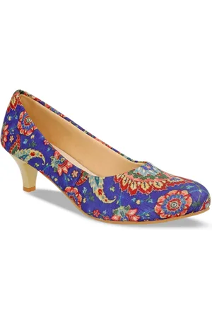 KANVAS Printed Kitten Heel Pumps