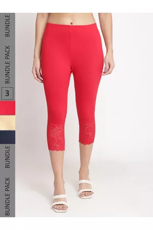 GRACIT Women Pack of 3 Lace Hem Skinny Fit Capris