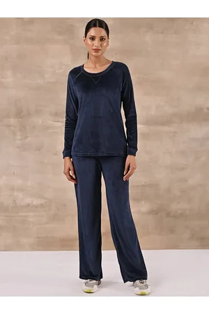 Lakshita Women Velour Tracksuits