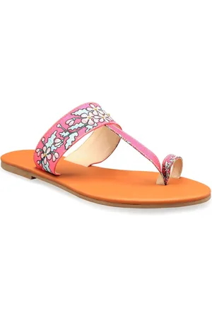 KANVAS Women Printed No Back Strap One Toe Flats