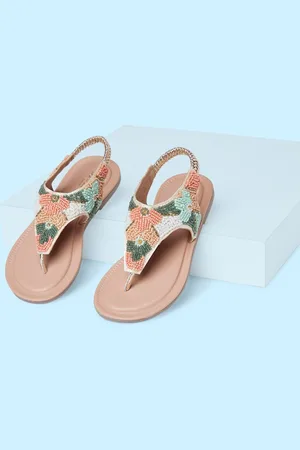 Pantaloons Girls Embellished T-Strap Flats