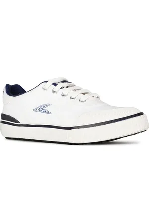 Bata Boys Textured Lace-Up Canvas Sneakers