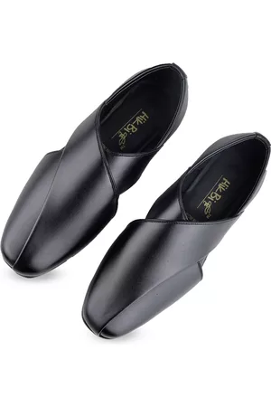 HikBi Men Leather Lightweight Slip-On Mojaris