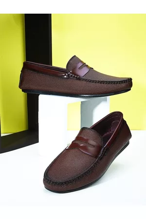 Mast & Harbour Men Textured Lightweight Penny Loafers