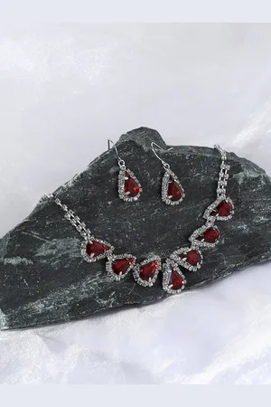SOHI Silver-Plated AD-Studded & Beaded Jewellery Set