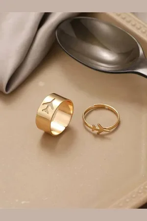 Pinapes Set of 4 King and Queen Couple Finger Rings