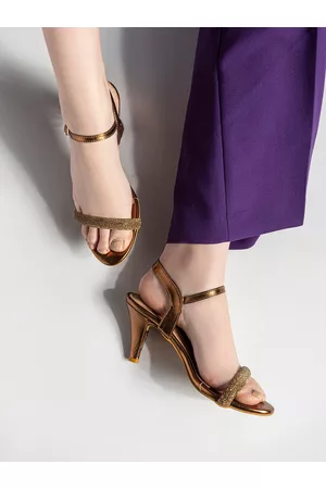 SHEZONE Embellished Kitten Heels with Buckles