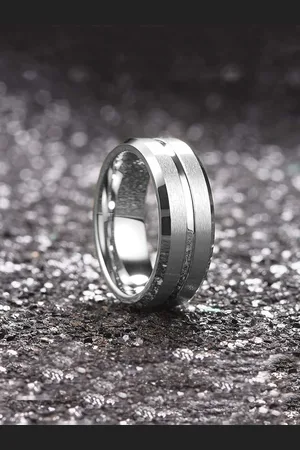 Yellow Chimes Men Rhodium-Plated Silver-Toned Stainless Steel Band Finger Ring