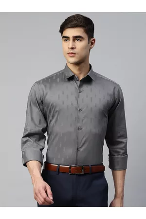 MANQ Men Smart Solid Regular Fit Formal Shirt