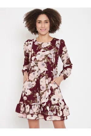 La Zoire Women Maroon & Pink Floral Printed Fit and Flare Dress