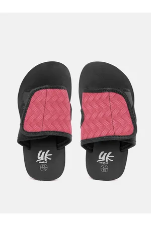 YK Girls Black & Pink Textured Sliders