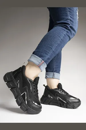 Shoetopia Girls Round Toe Lightweight Lace-Ups Sneakers