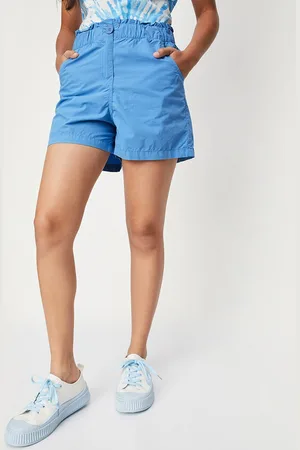 Max Collection Girls Cotton Mid-Rise Regular Fit Shorts