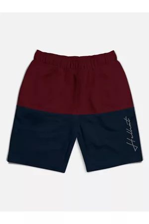 HELLCAT Boys Mid Rise Colourblocked Cotton Sports Shorts