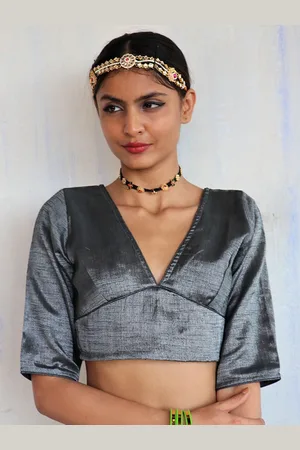 Chidiyaa V-Neck Cotton Saree Blouse