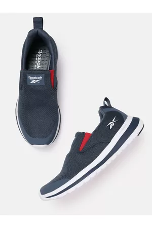 Reebok Men Woven Design Comfort Wonderer Walking Shoes