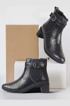 FAUSTO Women Textured Mid-Top Chelsea Boots