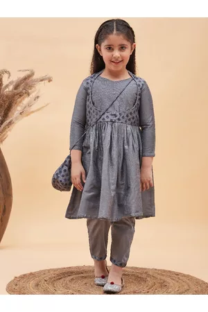 Vastramay Girls Floral Printed Pleated Anarkali Kurta with Pyjamas & Potli Bag
