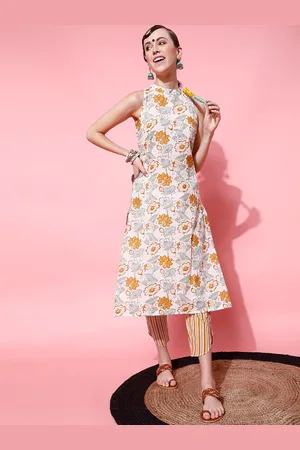 indo street Sleeveless Straight Floral Printed Pure Cotton Kurta with Trousers
