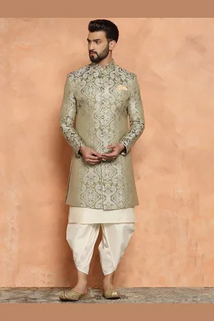 KISAH Men Woven Design Mandarin Collar Indowestern Sherwani Set