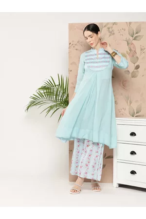 Inddus Women Floral Printed Kurta With Palazzos