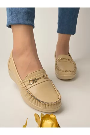 Shoetopia Women Round Toe Slip On Loafers