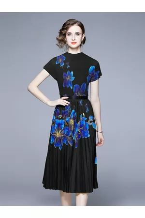 JC Collection Women Printed Top with Skirt