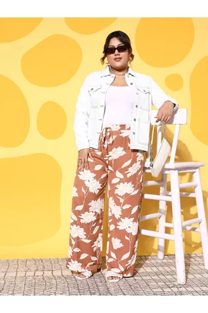 Berrylush Women Floral Printed High-Rise Trousers