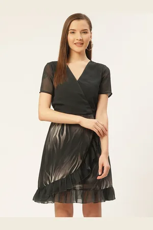 DODO & MOA Women Black & Grey Printed Wrap Dress