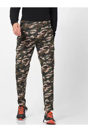 Celio Men Green Printed Slim Fit Cargos Trousers