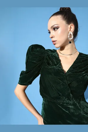 Cation Women Green Solid Velvet Dress