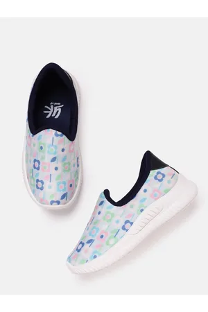 YK Girls Blue & Green Floral Printed Slip-On Sneakers
