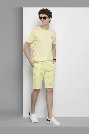The Indian Garage Co Men Green Conversational Printed Slim Fit Shorts
