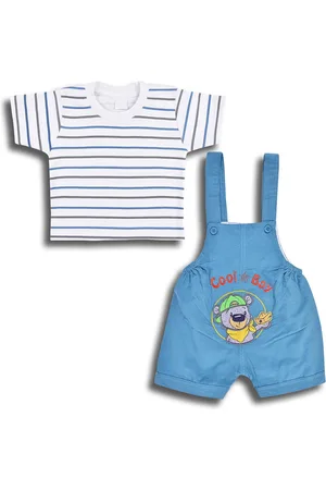 Wish Karo Boys Self Design Cotton Dungaree With T-shirt