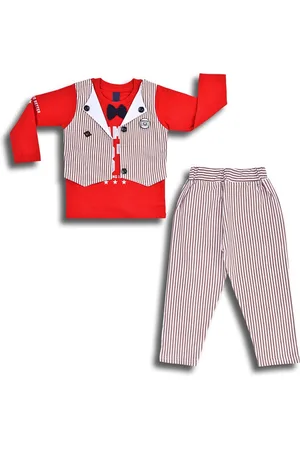 Wish Karo Infant Boys Printed T-shirt with Shorts