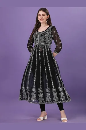 FashTown Ethnic Motif Embroidered Thread Work Anarkali Kurta
