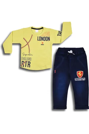 Wish Karo Boys Printed Round Neck Long Sleeves T-shirt with Jeans Clothing Set