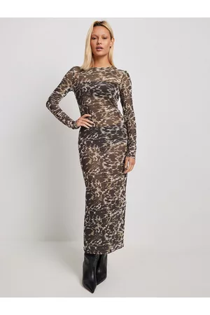 NA-KD & Mesh Print Maxi Dress