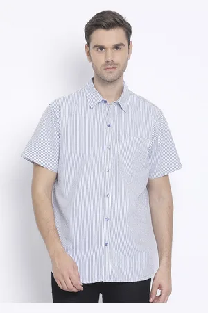 Oxolloxo Men White Regular Fit Checked Casual Shirt